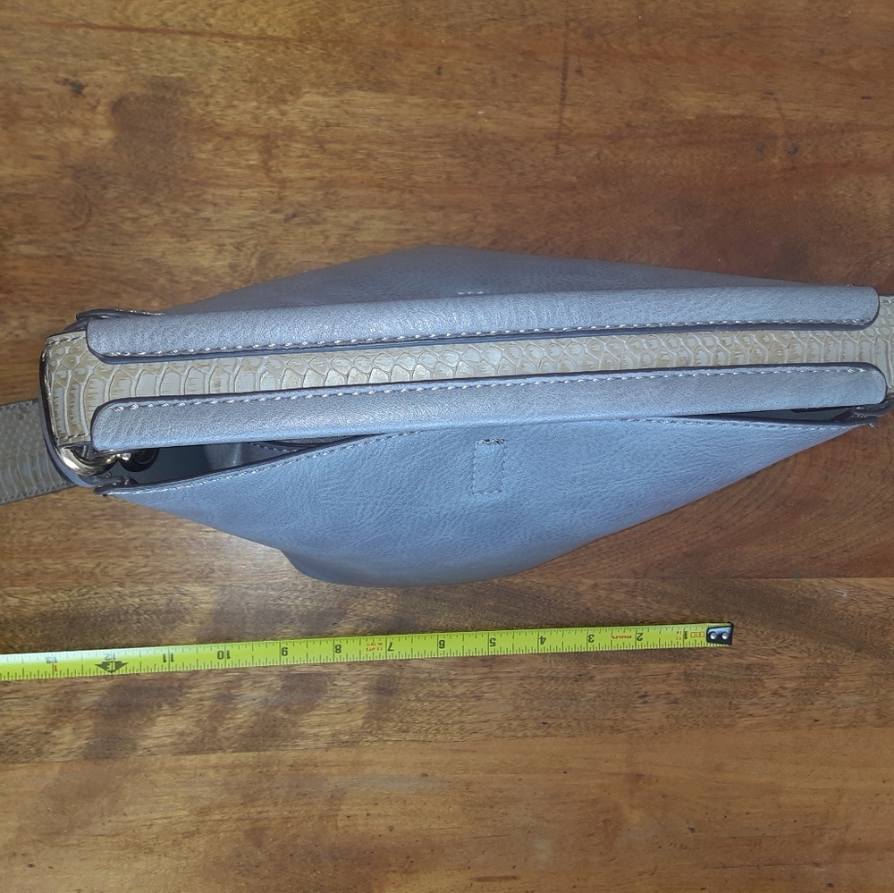 Elegant Gray and Taupe Snakeskin Vegan Leather Women's Bag - Picture 6 of 16